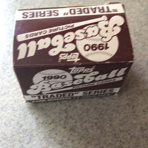 Topps Traded Series 2 Set - Picture 3 of 5